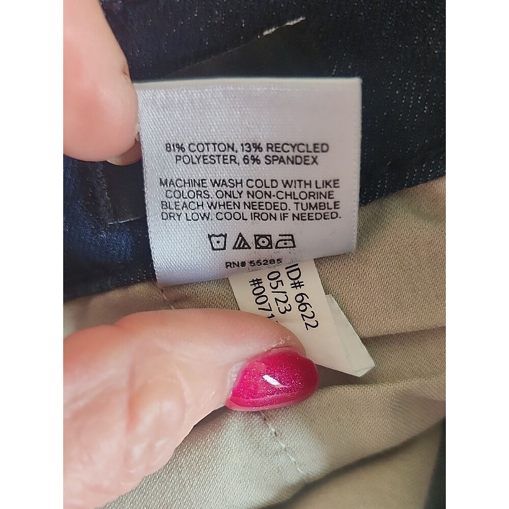 Express Dark Blue Wash Mid Rise 70s Flare Jeans, 0R - Picture 7 of 8